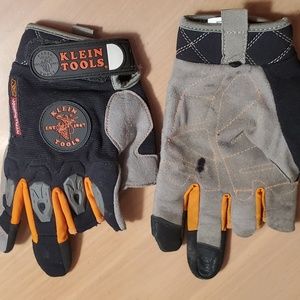 Work gloves.